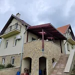 Villa Hegyalja Balatonkenese