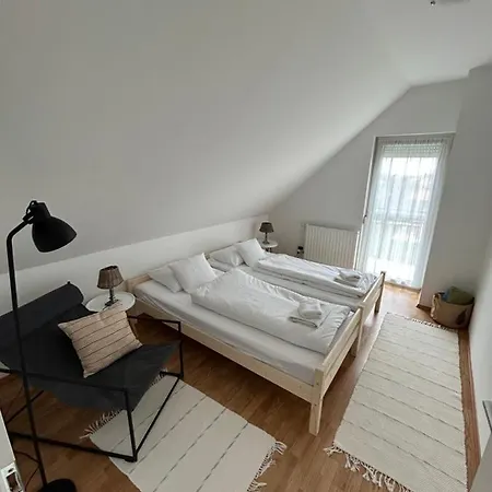 Hegyalja Villa Balatonkenese