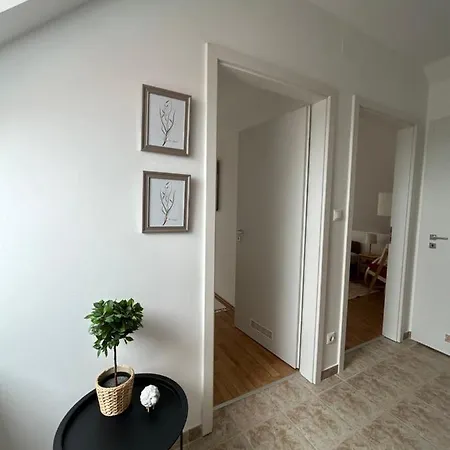 Hegyalja Balatonkenese